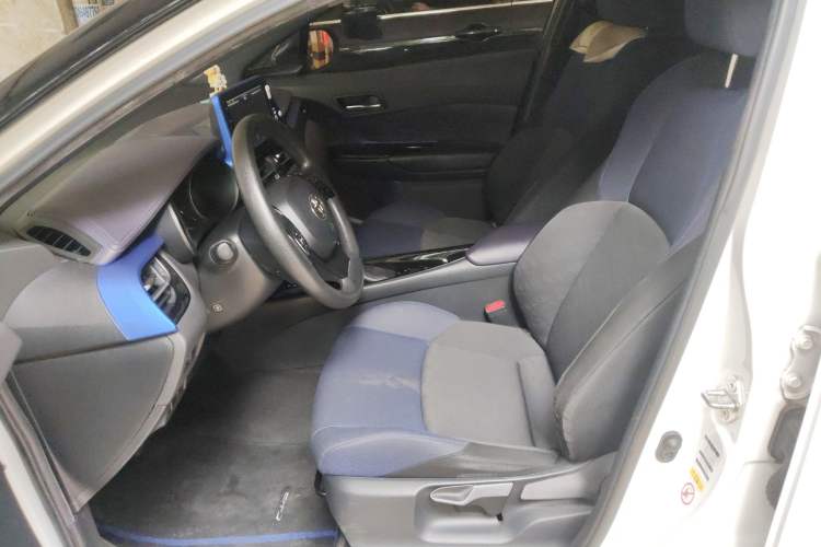 Used Toyota C-HR 2018 2.0L Leading Edition China V-standard