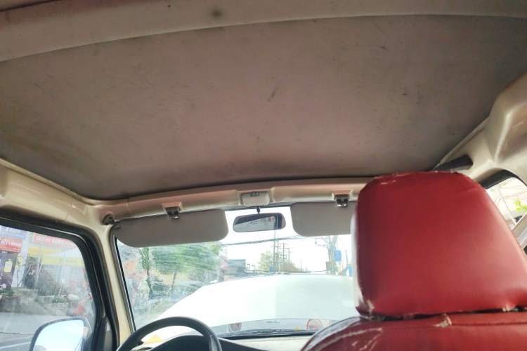 Used Wuling Rongguang 2011 1.2L Base Version