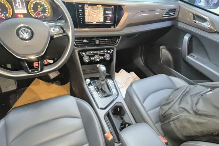 Used Volkswagen Tharu 2020 330TSI All-Wheel-Drive Luxury Edition China VI Standard