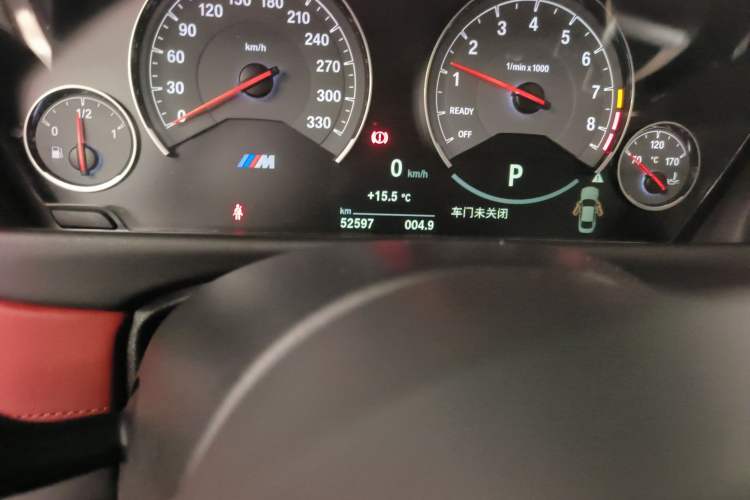 Used BMW M4 2019 M4 Coupe Shadow Edition Odometer Close Up