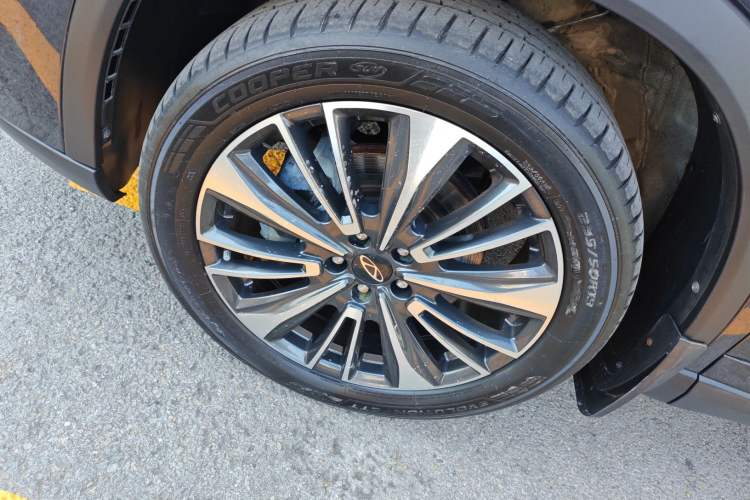 Used Chery Tiggo 8 PLUS 2024 Champion Edition 390TGDI DCT Bold Version 7-Seater