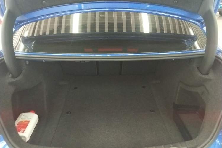 Used BMW 3 Series 2018 320Li Leading Model M Sport Package Trunk