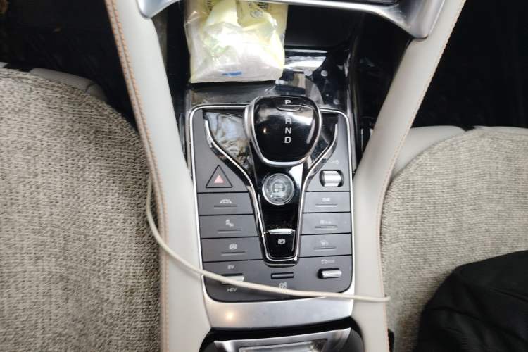 Used BYD Song PLUS New Energy 2021 DM-i 51KM Prestige Model Gear Lever