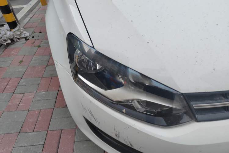 Used Volkswagen Polo 2013 1.6L Manual Comfort Edition
