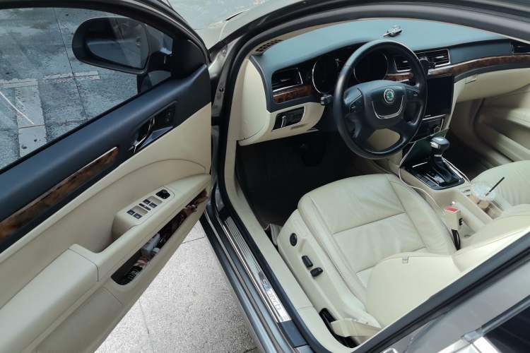 Used Skoda Superb 2012 1.8TSI Automatic Prestige Edition
