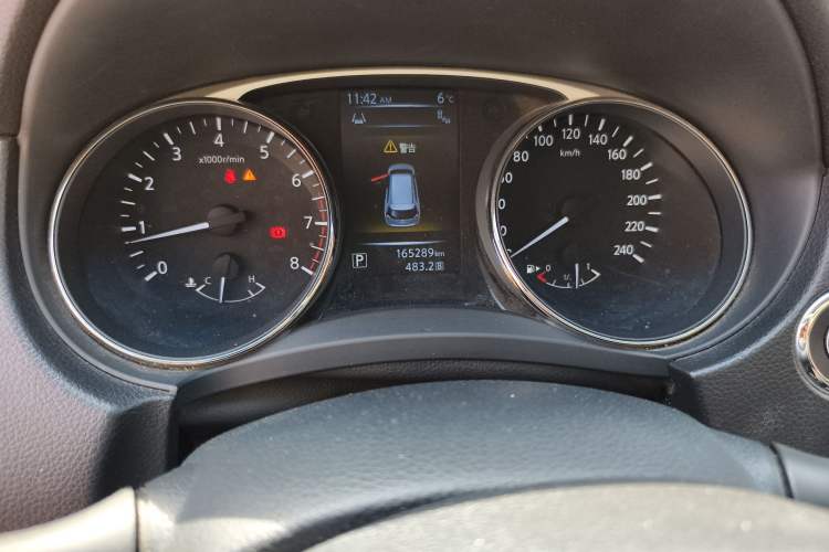 Used Nissan X-Trail 2014 2.5L CVT Luxury Edition 4WD
