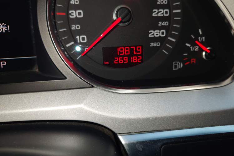 Used Audi A6L 2011 2.0 TFSI Automatic Standard Edition