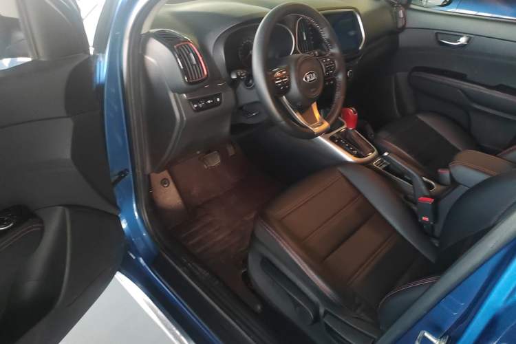 Used Kia KX3 2015 1.6T Automatic Two-Wheel Drive DLX