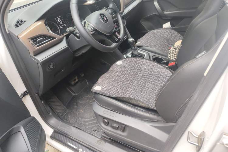 Used Volkswagen Tharu 2020 280TSI Two-Wheel Drive Luxury Plus Version China VI Standard Driver Seat