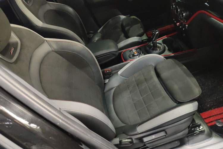 Used MINI JCM COUNTRYMAN 2021 2.0T JOHN COOPER WORKS ALL-IN
