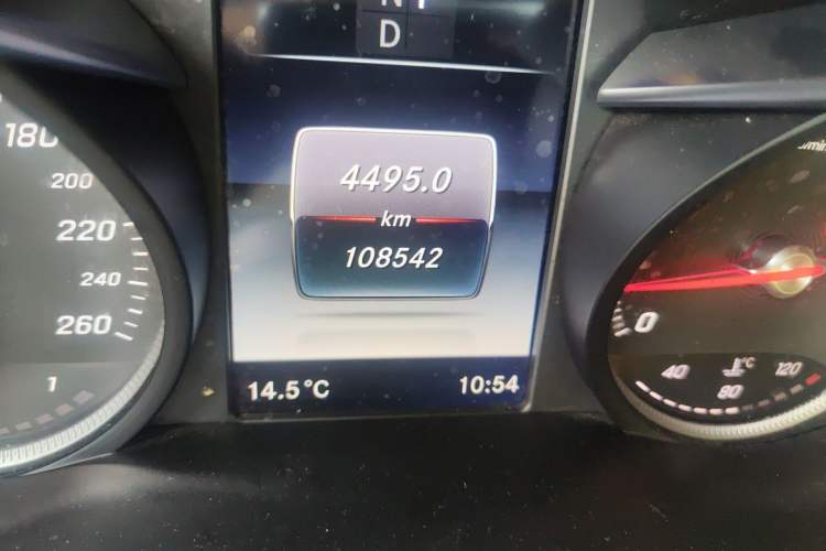 Used Mercedes-Benz GLC 2017 GLC 300 4MATIC Sport Edition
