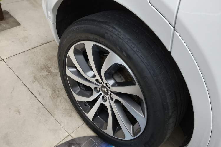 Used Land Rover Discovery Sport 2020 249 PS R-Dynamic Performance Tech Edition 7 Seats