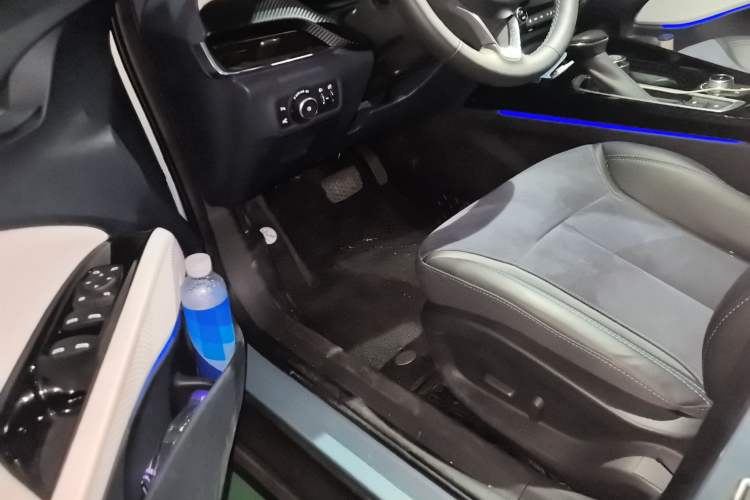 Used Buick Velite 6 2022 Plug-in Hybrid Connected Smart Model