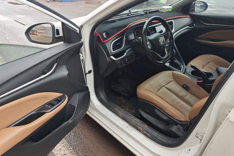 Used Buick GT 2018 18T Automatic Flagship Model