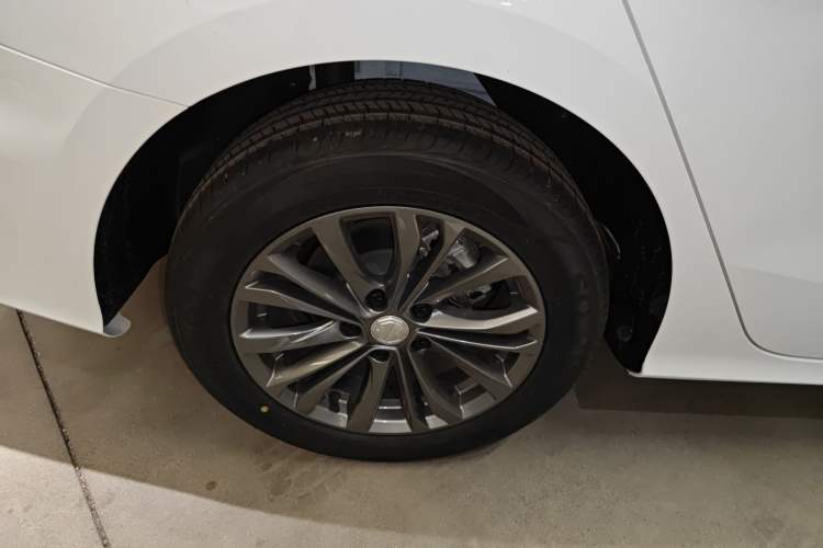 Used MG 5 2025 180 DVVT Global Luxury Edition