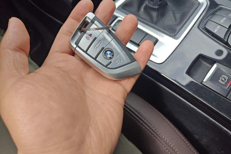 Used BMW 1 Series 2020 125i Leading Model M Sport Package Vehicle Key