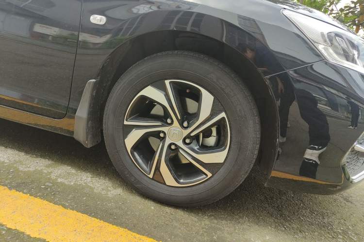 Used Honda Accord 2016 2.0L Elite Edition
