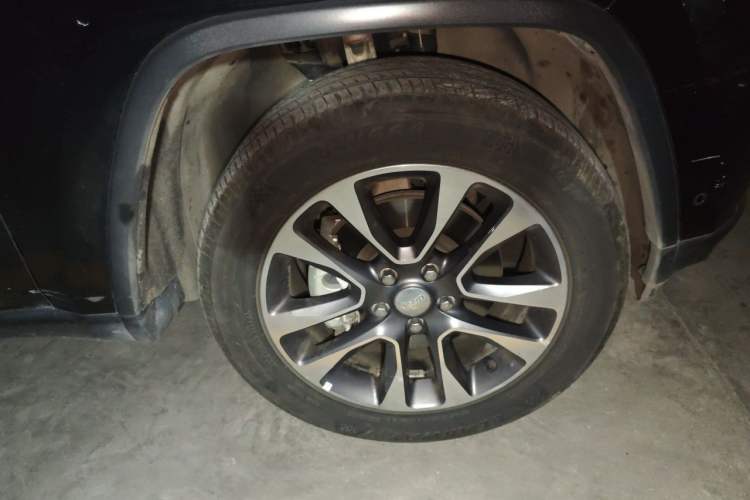 Used Jeep Grand Cherokee 2017 3.0L Comfort Navigation Edition
