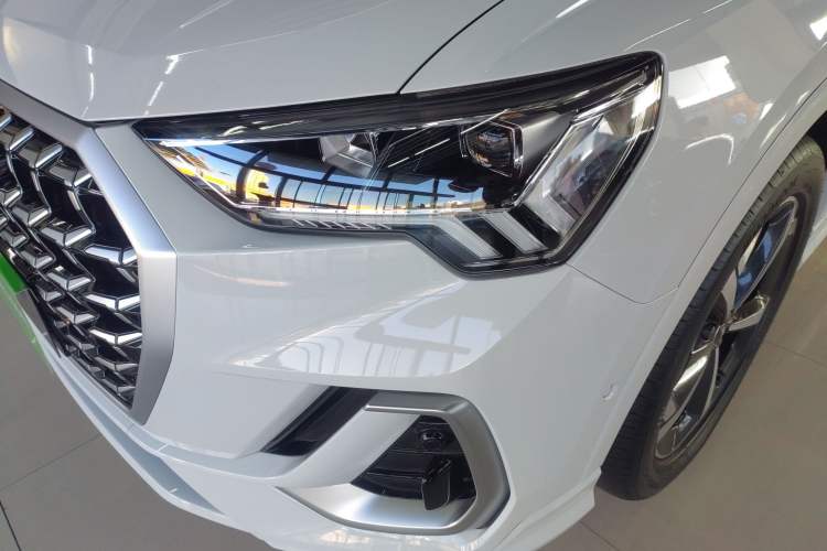 Used Audi Q3 2024 35 TFSI Fashion Dynamic Edition