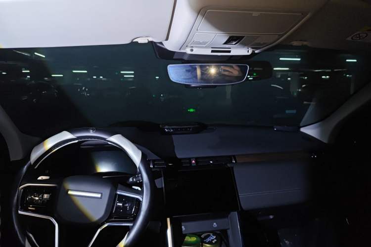 Used Land Rover Discovery Sport 2024 Performance Tech Edition Headliner