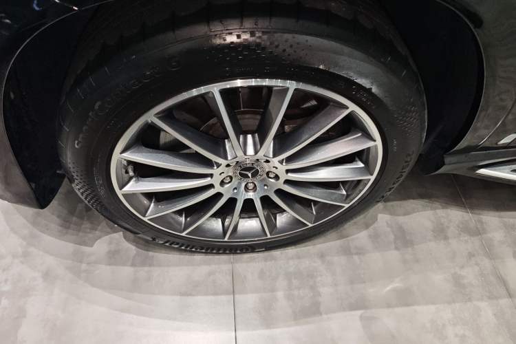 Used Mercedes-Benz GLE 2024 GLE 450 4MATIC Luxury Model Left Front Wheel Hub