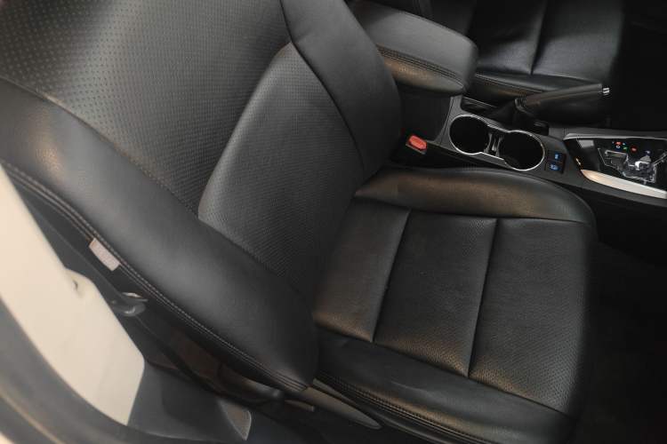 Used Toyota Corolla 2017 Revised Version 1.2T S-CVT GL-i