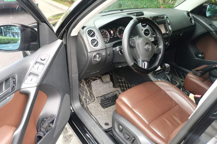 Used Volkswagen Tiguan 2015 2.0 TSI Comfort Edition
