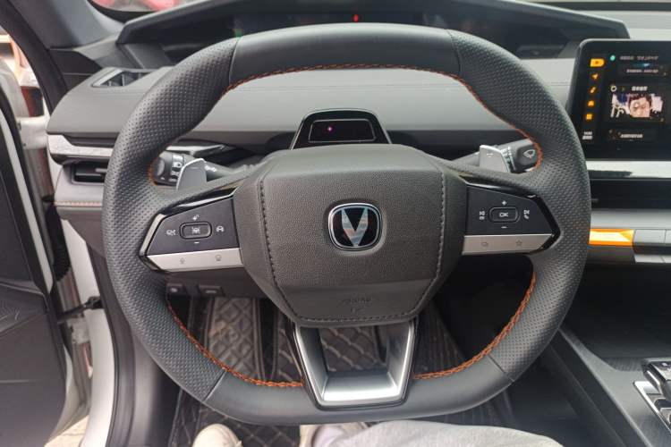 Used Changan UNI-V 2024 1.5T Prestige Edition