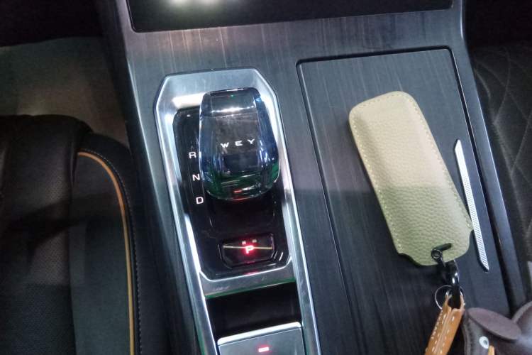 Used Wey Latte DHT-PHEV 2022 1.5T Two-Wheel-Drive Extra-Large Version
