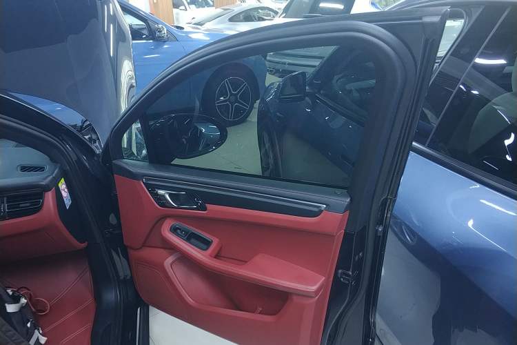 Used Porsche Macan 2023 Macan 2.0T