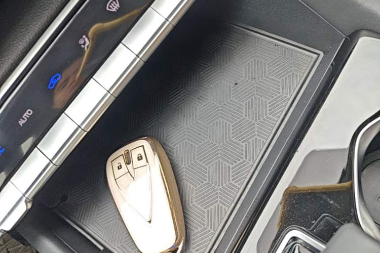 Used CHANGAN Eado 2023 Changan Edition PLUS Blue Whale NE 1.4T GDI DCT Prestige Version