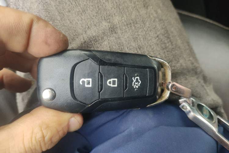 Used Ford Escort 2017 Happy Edition 1.5L Manual Fashion Model
