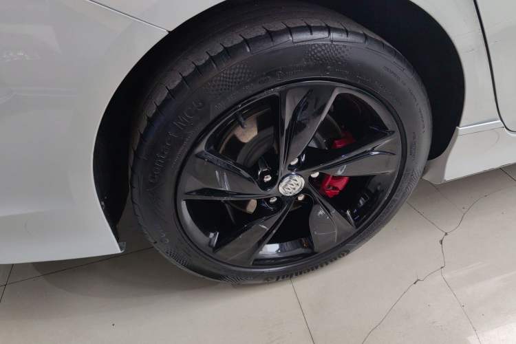 Used Buick Regal 2023 GS Prestige Model