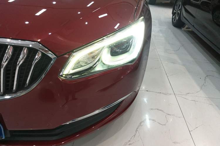 Used Buick GT 2017 15N Automatic Elite Version Left Front Headlight