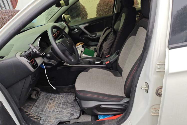 Used Citroen C3-XR 2019 230THP DCT Active Version Left Front Seat