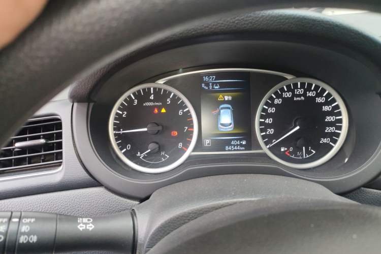 Used Nissan Tiida 2019 1.6L CVT Smart Drive Version China VI Standard
