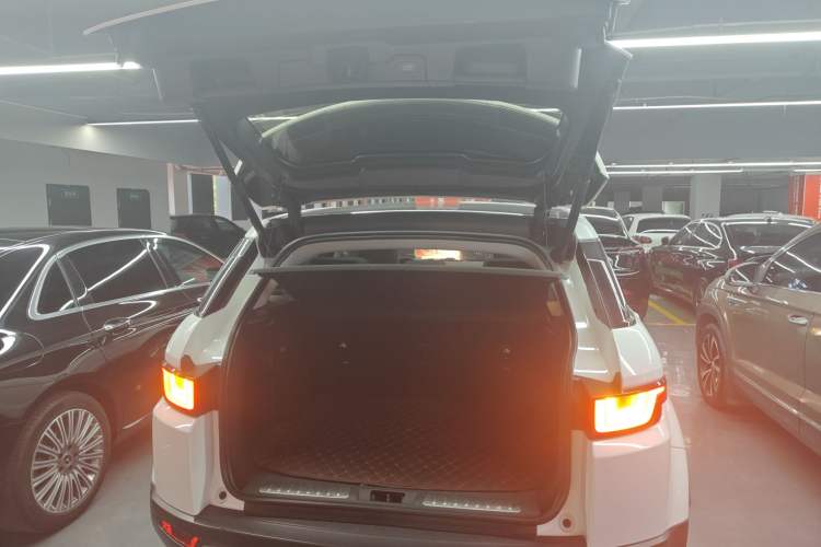 Used Land Rover Range Evoque 2018 240 PS SE Smart Brilliance Edition