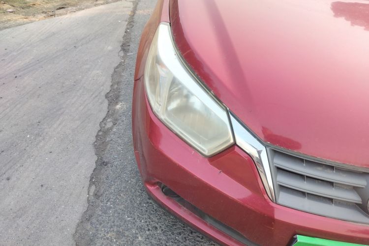 Used Venucia R50 2013 1.6L Manual Fashion Edition