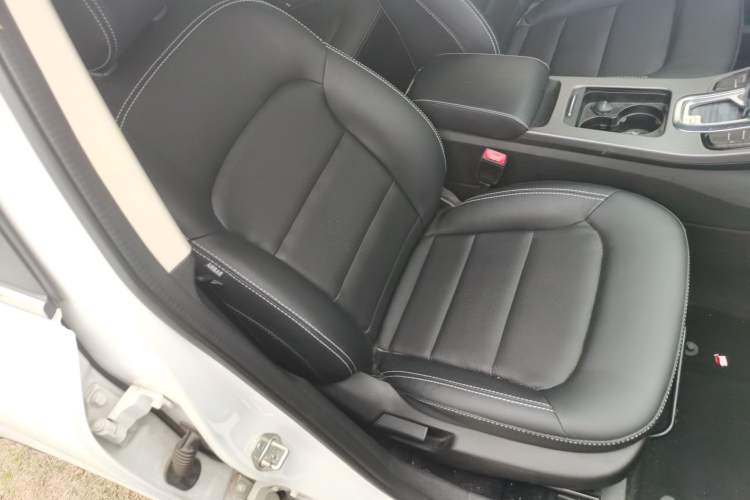 Used Geely Auto Emgrand GS 2016 Elegant Edition 1.3T Automatic LingShang Model
