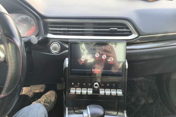 Used Haval F5 2018 1.5T i-Van
