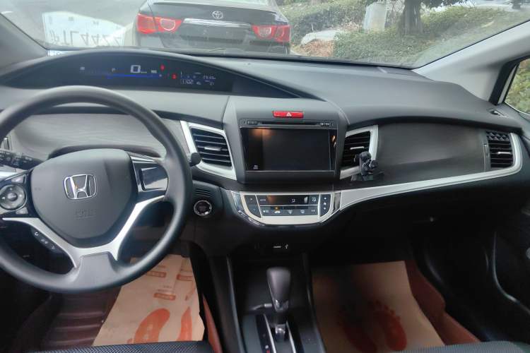 Used Honda Jade 2014 1.8L Automatic Comfort Elite Version 5 Seats