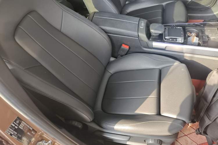 Used Mercedes-Benz GLB 2020 GLB 200 Dynamic Edition
