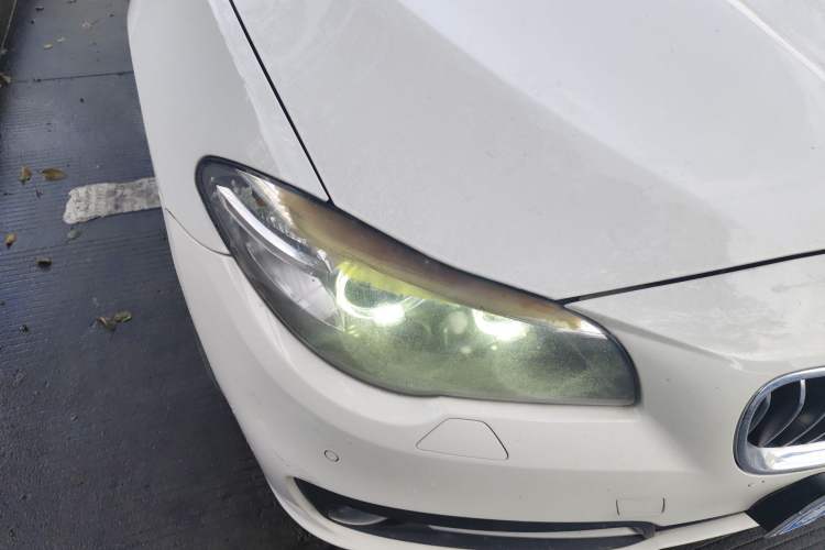 Used BMW 5 Series 2014 520Li Elegant Model Right Front Headlight