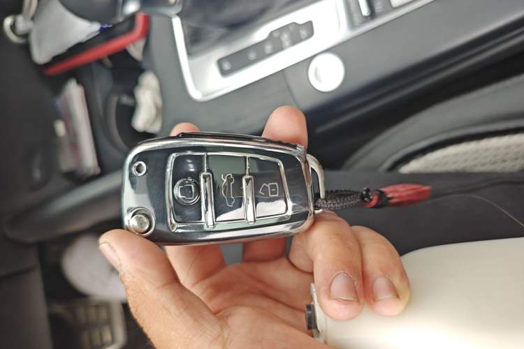 Used Audi A3 2020 Limousine 35 TFSI Sporty Version China VI Vehicle Key