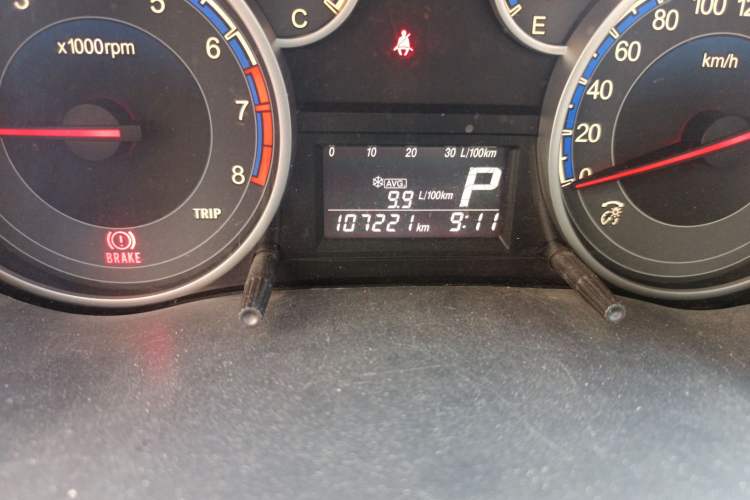 Used Suzuki SX4 2011 Revised Version 1.8L Automatic Sport Edition
