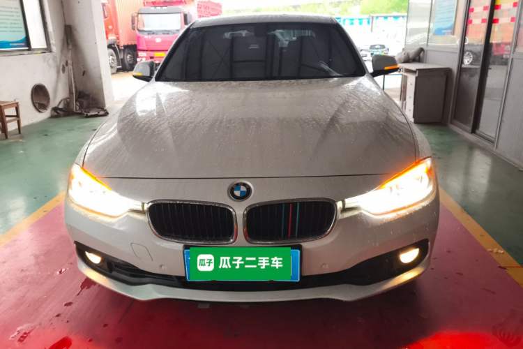 Used BMW 3 Series 2018 318i Front