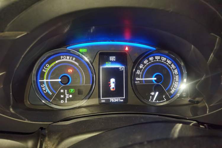 Used Toyota Corolla 2016 Dual-Engine 1.8L E-CVT Elite Edition
