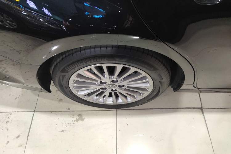 Used Toyota Camry 2024 Dual-Motor 2.0 HGVP Luxury Edition