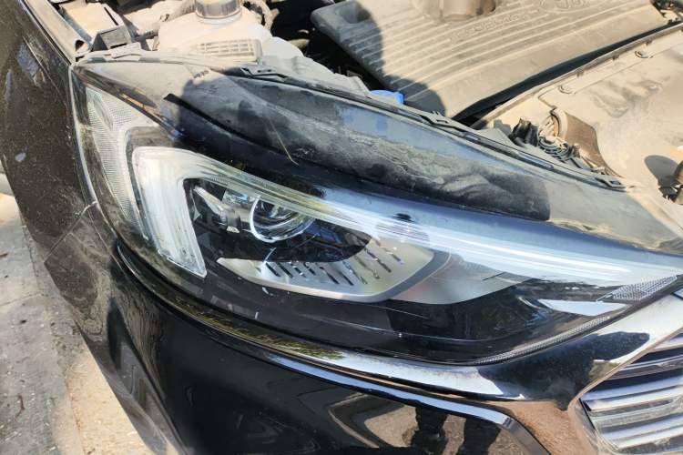 Used Ford Edge 2021 PLUS EcoBoost 245 Two-Wheel-Drive Titanium 7-Seater
