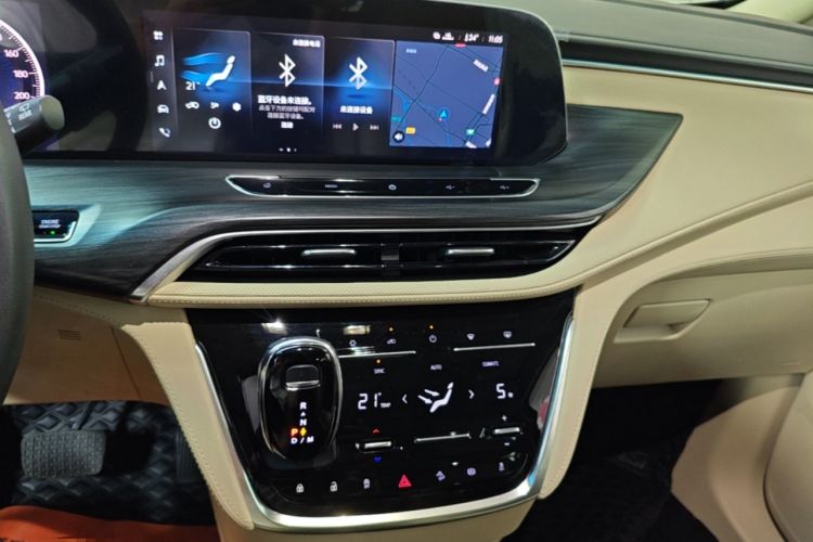 Used Buick GL8 2023 ES Lu Zun Deluxe Model
